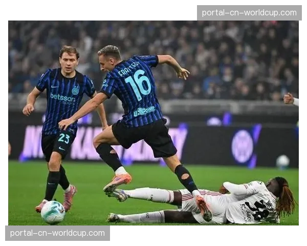 国米3-1罗马战术复盘：巴雷拉前提伪九号角色彻底激活右路进攻