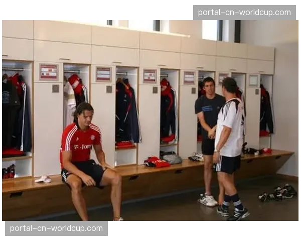 长篇通讯:一支防守文化薄弱球队的转变,从更衣室到训练场的细节重塑 长篇通讯:一支防守文化薄弱球队的转变,从更衣室到训练场的细节重塑