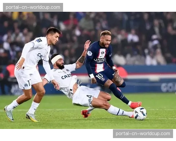 深度报道:回顾十年来法甲联赛防守风格从区域退守到高位压迫的转变 深度报道:回顾十年来法甲联赛防守风格从区域退守到高位压迫的转变